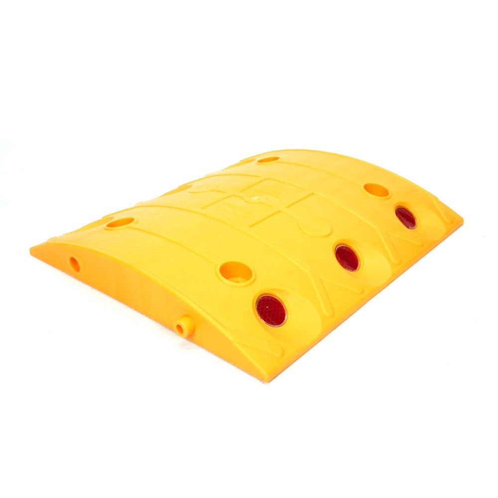 oval-speed-bump-33-x-30-x-4 cm-e0d3 Oval Speed Bump 33 x 30 x 4 cm