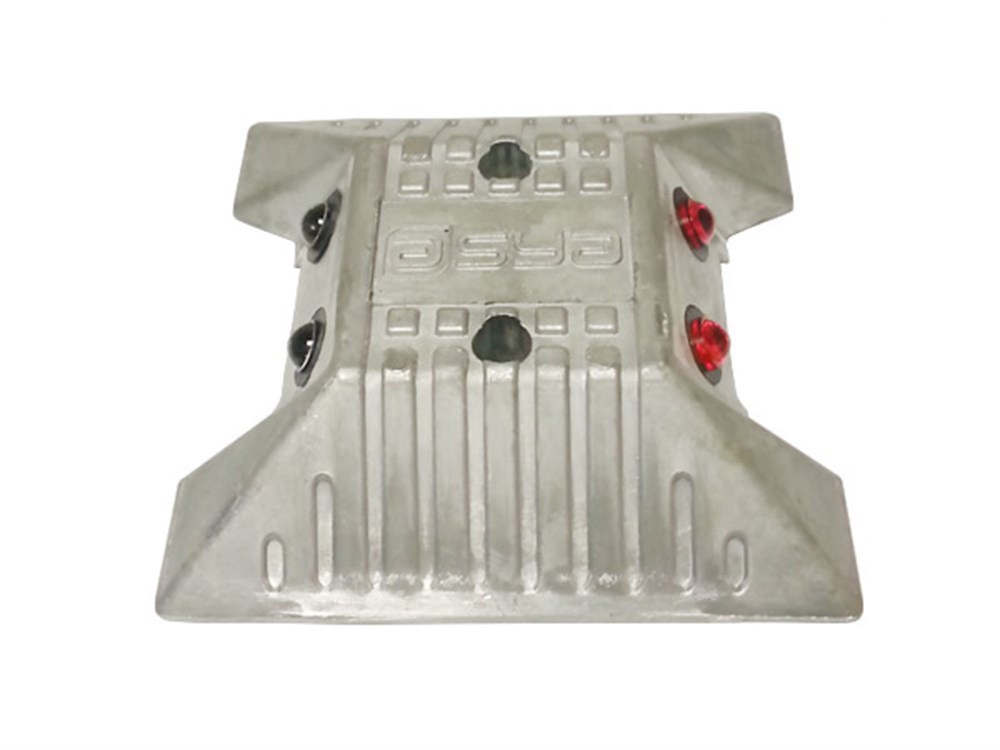 metal-road-stud-12x12x28-cm-m-f438 Metal Road Stud 12 x 12 x 2,8 cm
