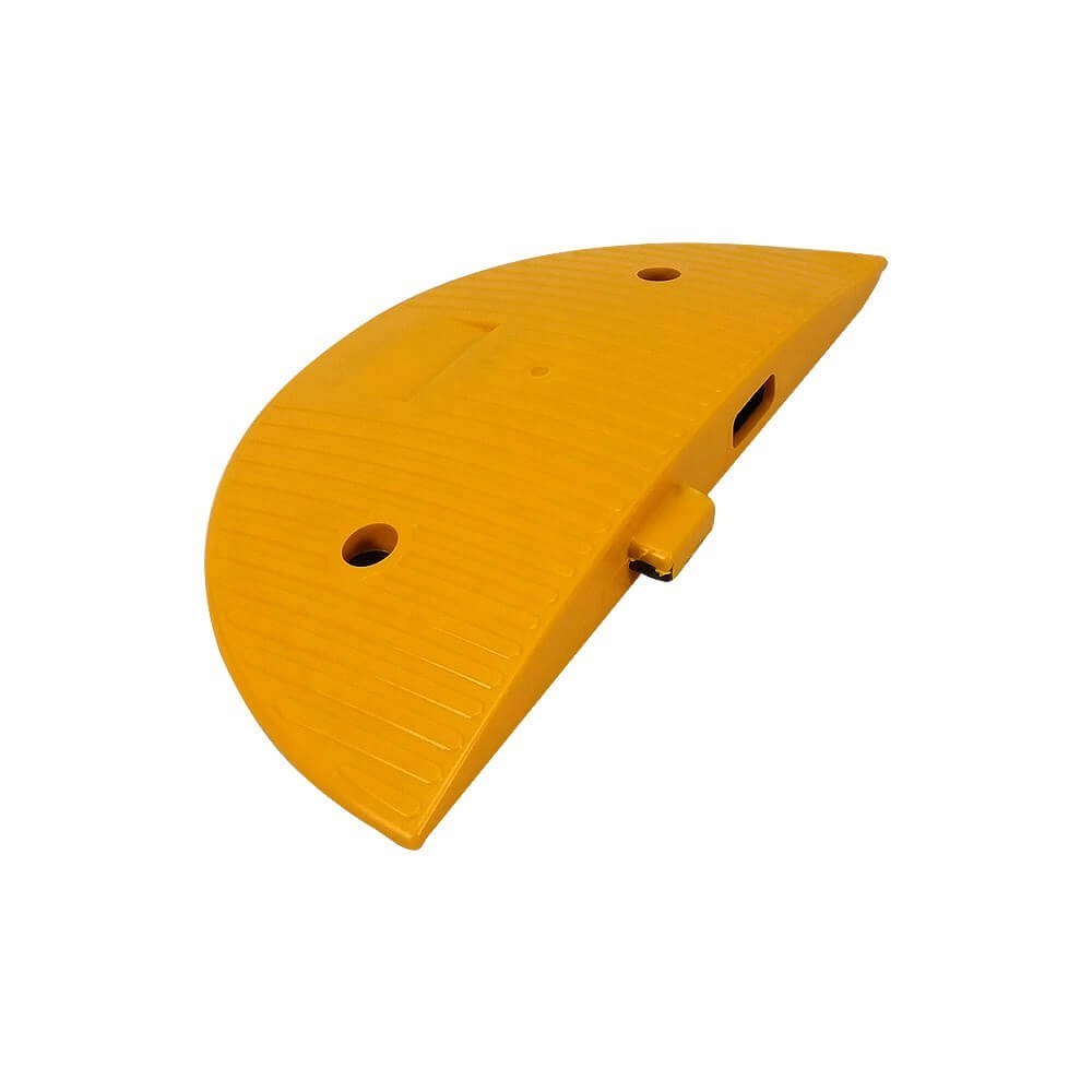 Rubber Covered Speed Bump Cover 50 x 25 cm Rubber Covered Speed Bump Cover 50 x 25 cm