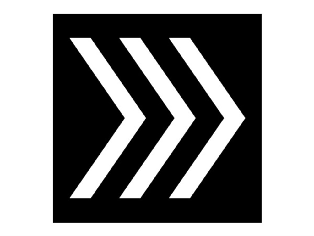 "Triple Right Arrow" Stencil 100 x100 cm "Triple Right Arrow" Stencil 100 x100 cm