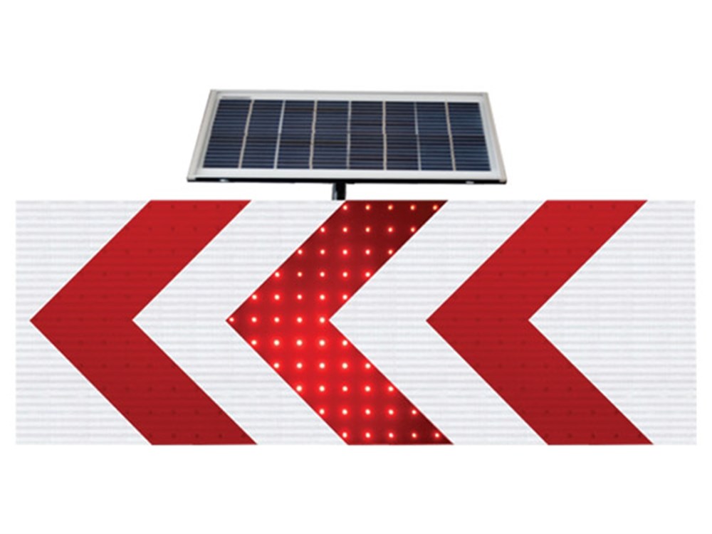 Solar Powered Dangerous Curve Sign (155 x 55 x 10 cm)