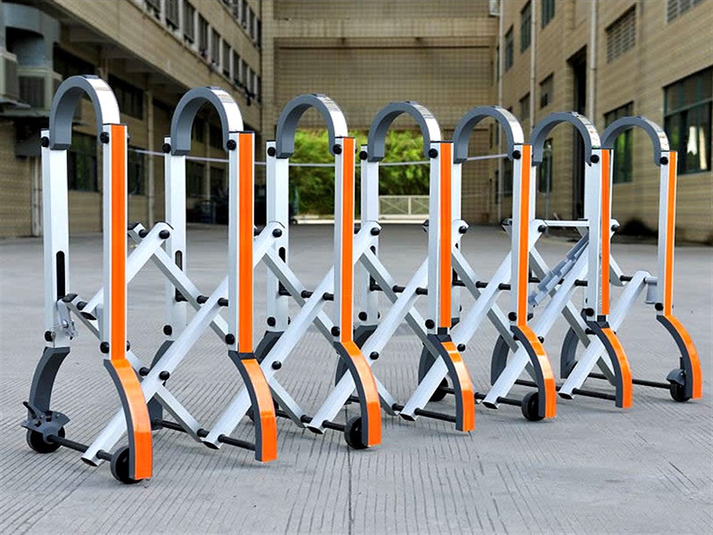 Accordion Barrier BS-2000