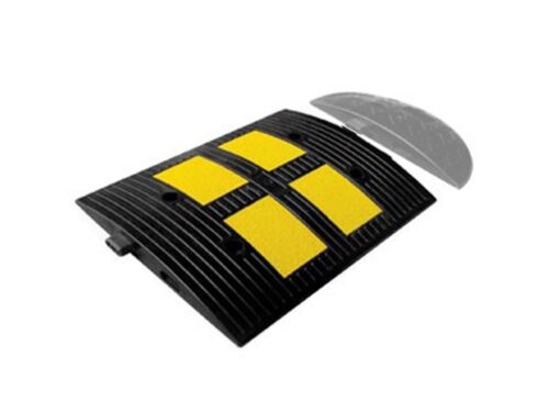Rubber Covered Speed Bump 50 x 40 x 4 cm