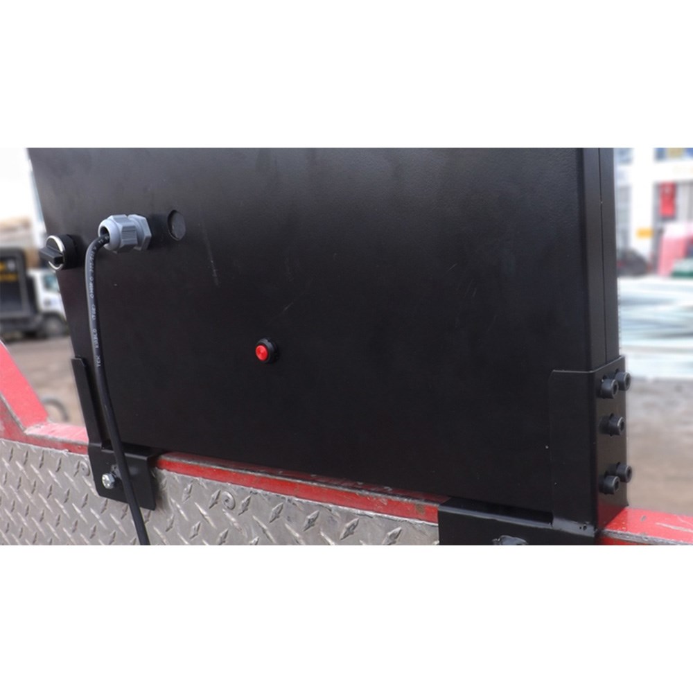 Hitch Mount Arrow Board 50 x 50 cm Hitch Mount Arrow Board 50 x 50 cm