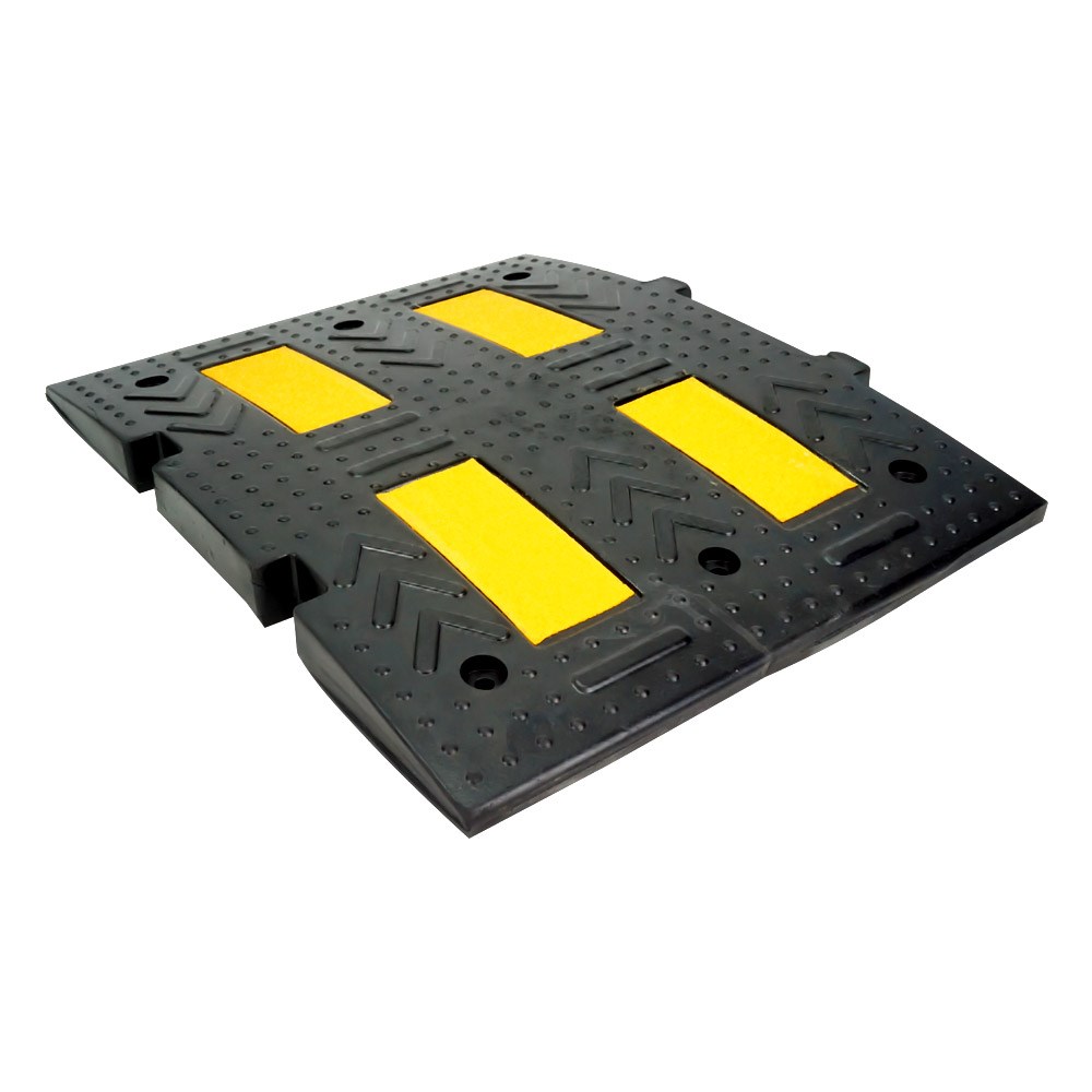 rubber-speed-bump-50-x-60-x-4,5 cm-d186 Rubber Speed Bump 50 x 60 x 4,5 cm